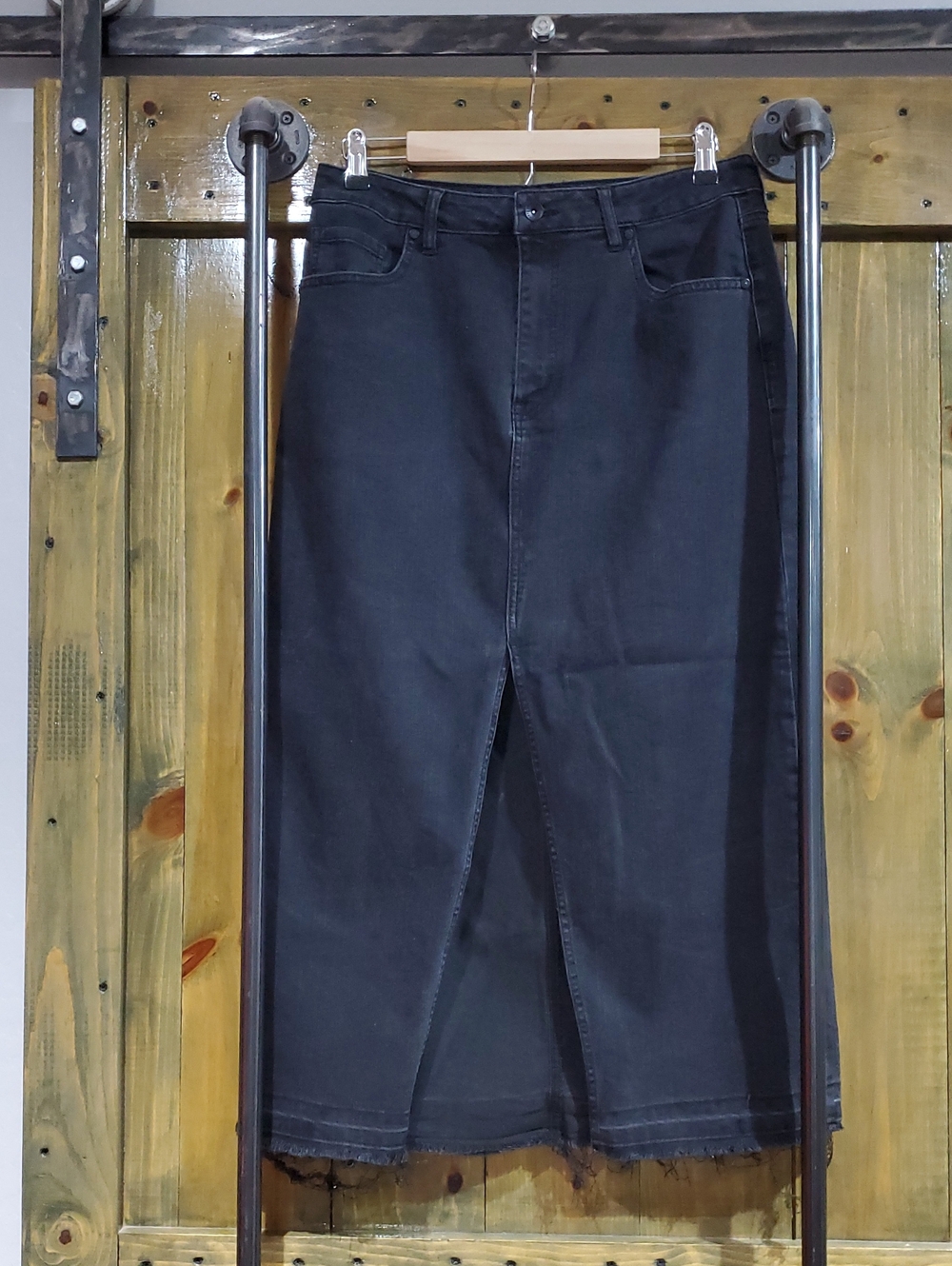 Sanctuary Black Midi Denim Skirt with Front Slit Stretch Cowgirl Western Rodeo